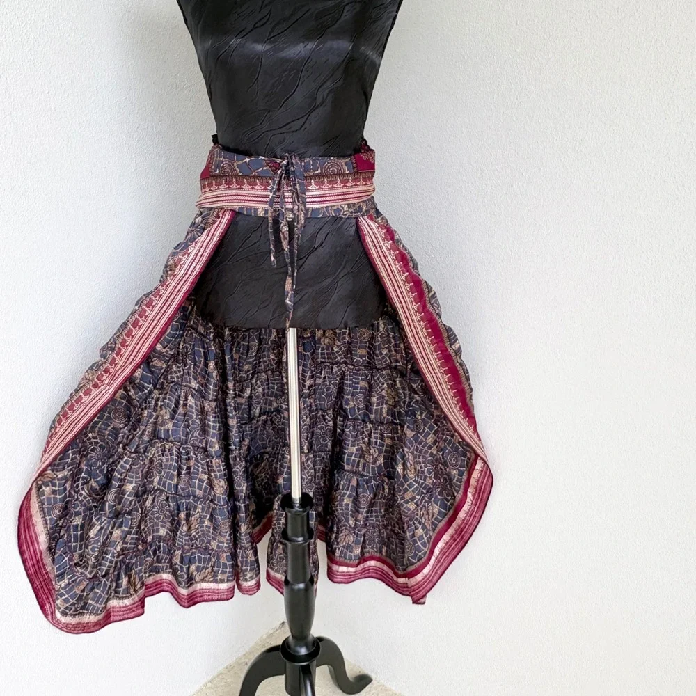 100% Silk Paisley Smocked Back Convertible‎ Wrap Skirt Dress Womens S/M Multi